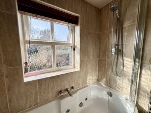 Family Bathroom- click for photo gallery